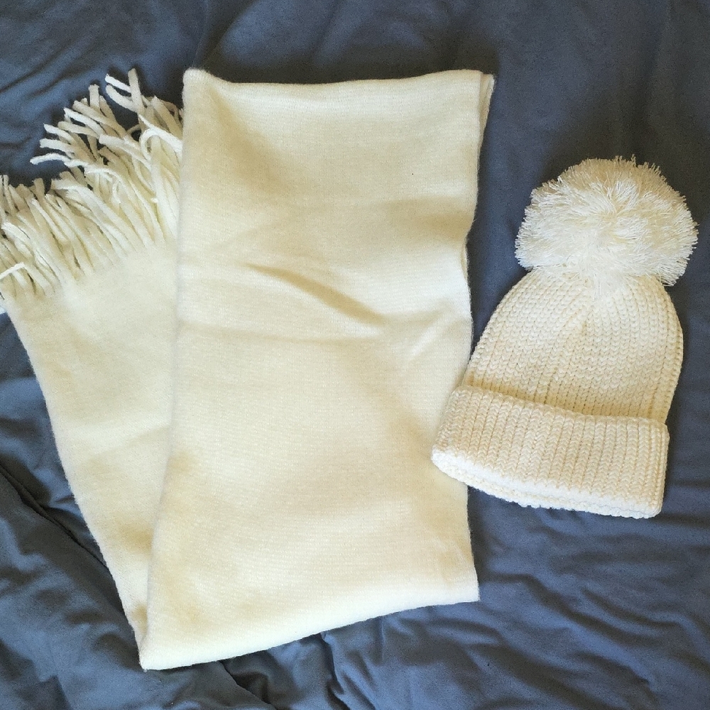 Steve Madden Blue Hoodie with Cream Drawstring